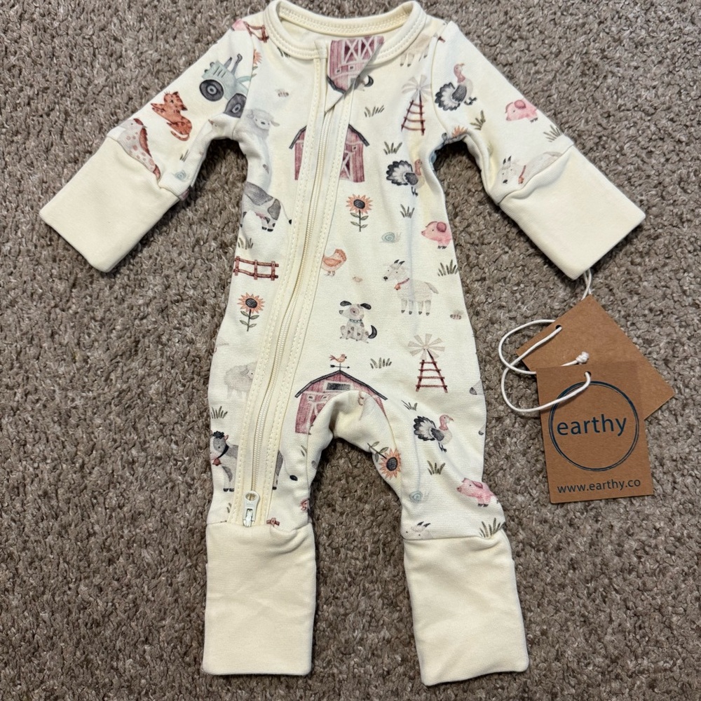 Earth Kids Cream Farmyard Print Footie